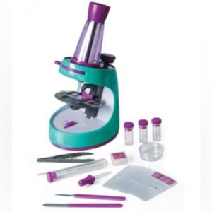 Nancy B’s Science Club microscope for kids